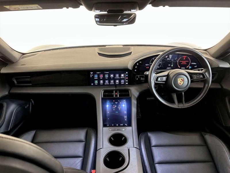 Used Porsche Taycan 2020 for sale - 76825931: Photo 3