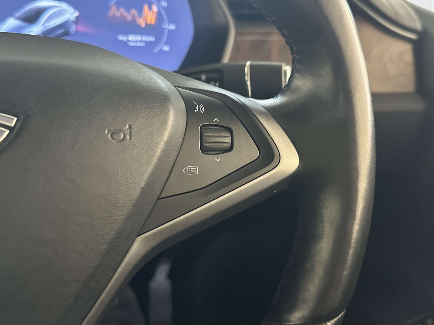 Used Tesla Model X 2018 for sale - 78179654: Photo 19