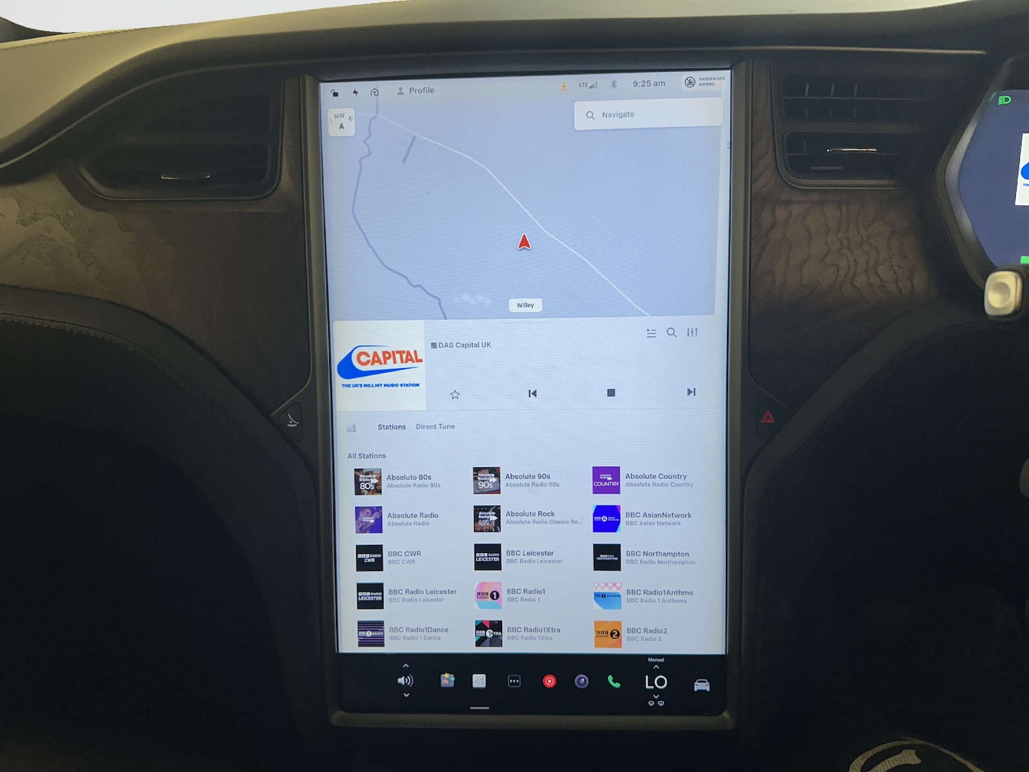 Used Tesla Model X 2018 for sale - 78179654: Photo 23