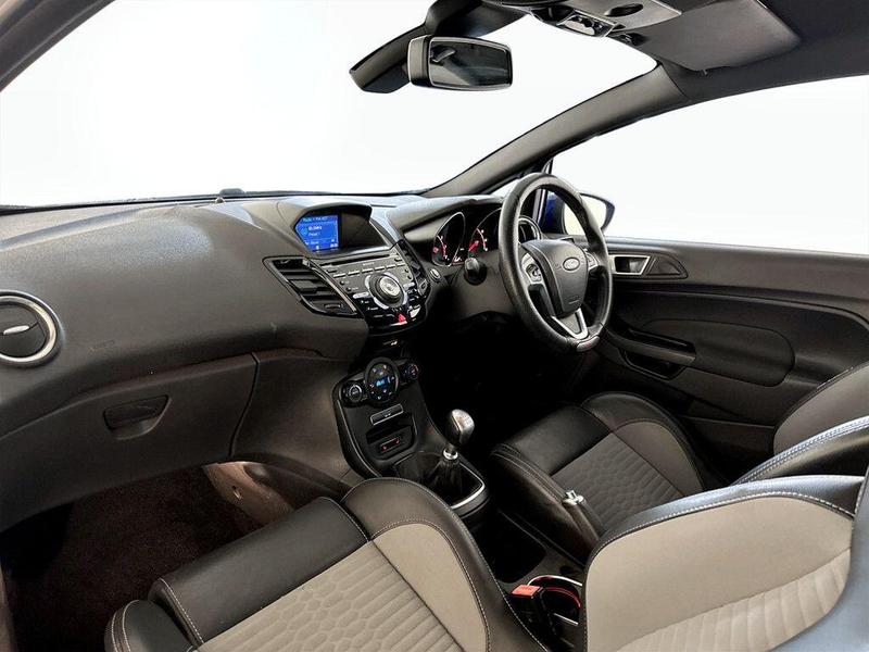 Used Ford Fiesta 2016 for sale - 76710163: Photo 12