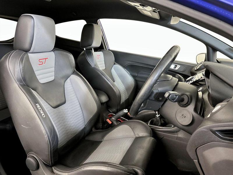 Used Ford Fiesta 2016 for sale - 76710163: Photo 13