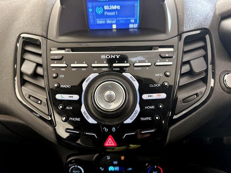 Used Ford Fiesta 2016 for sale - 76710163: Photo 24