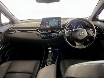 Used Toyota C-HR  for sale - 75945361: Photo