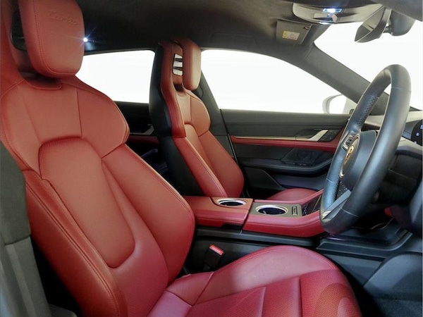 Used Porsche Taycan 2022 for sale - 75712603: Photo 13