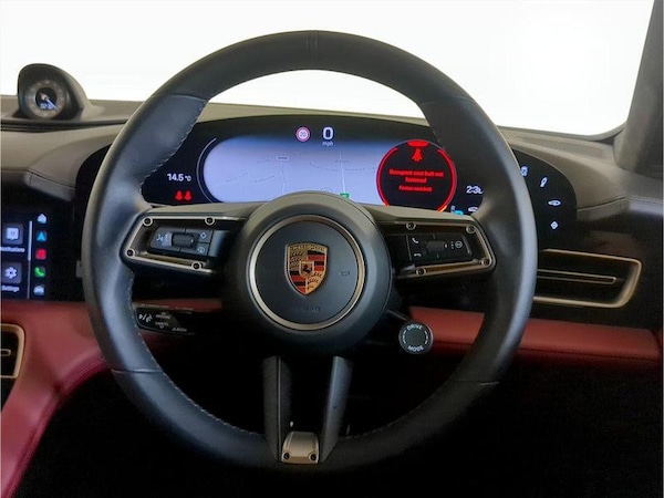 Used Porsche Taycan 2022 for sale - 75712603: Photo 16