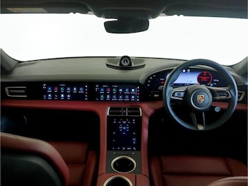 Used Porsche Taycan 2022 for sale - 75712603: Photo