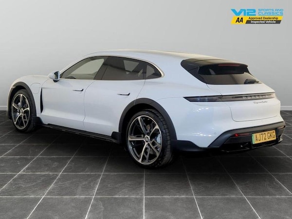 Used Porsche Taycan 2022 for sale - 75712603: Photo 8