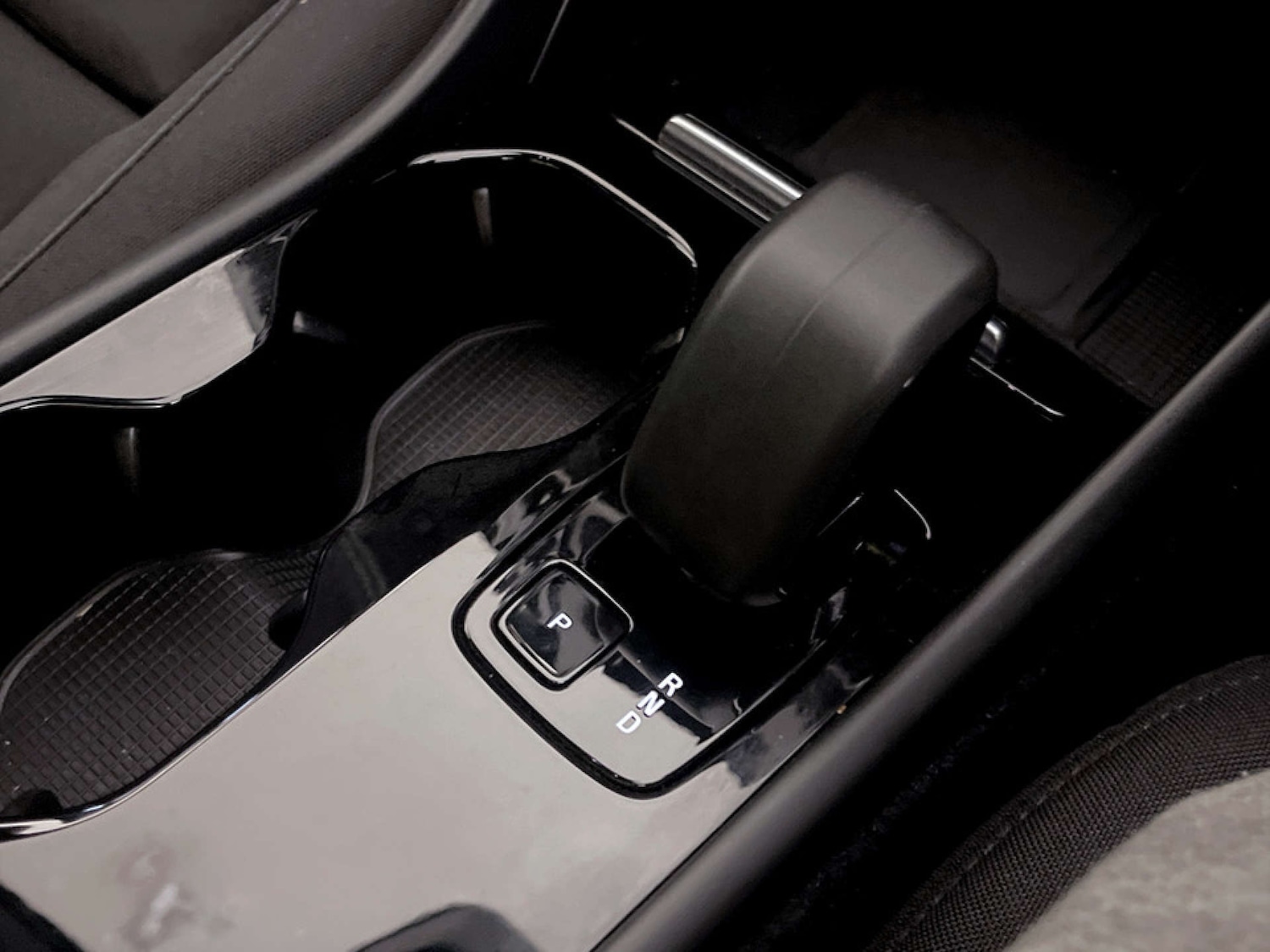 Used Volvo XC40 2022 for sale - 77437501: Photo 25