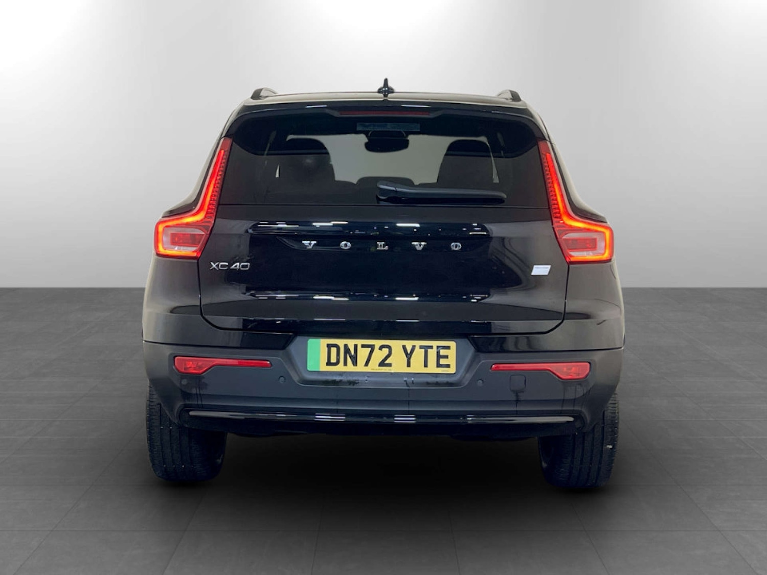 Used Volvo XC40 2022 for sale - 77437501: Photo 9