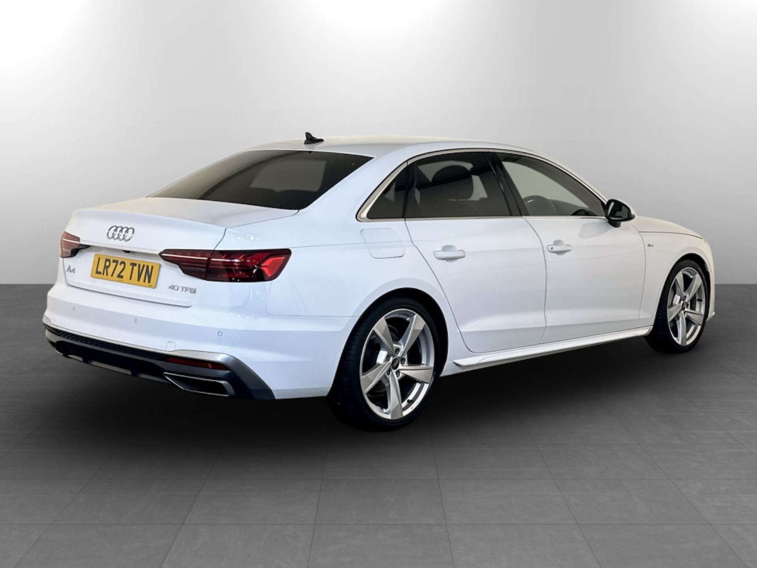 Used Audi A4 2022 for sale - 77186098: Photo 10
