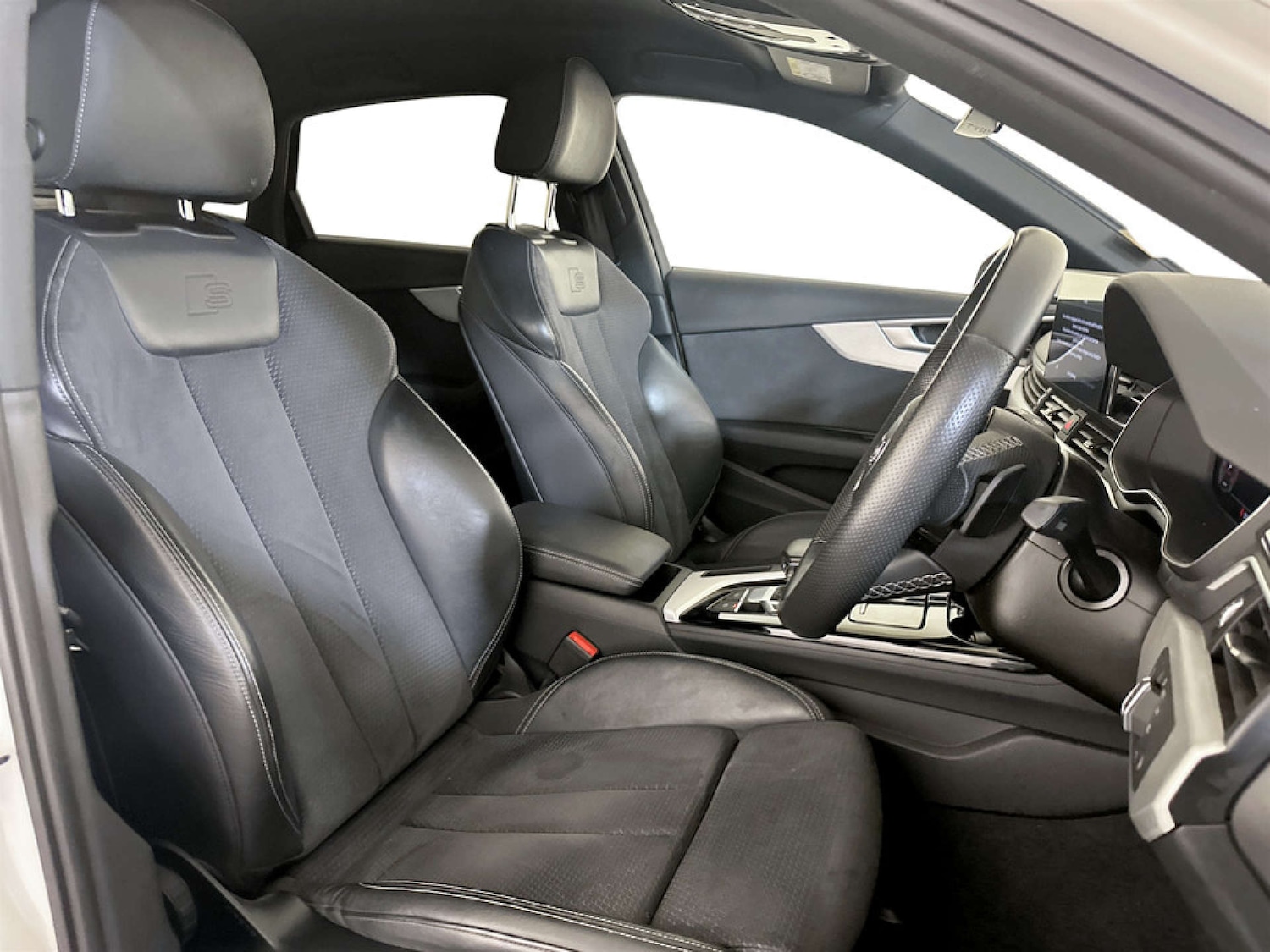 Used Audi A4 2022 for sale - 77186098: Photo 13