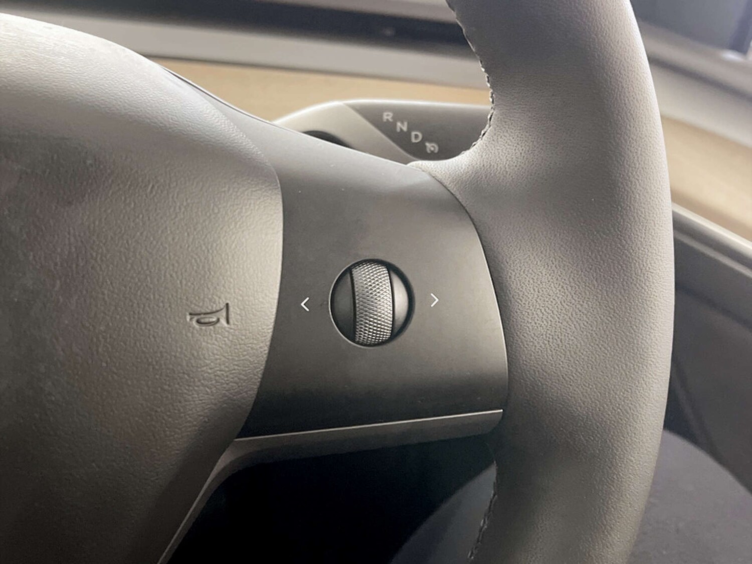 Used Tesla Model Y 2023 for sale - 77469980: Photo 18