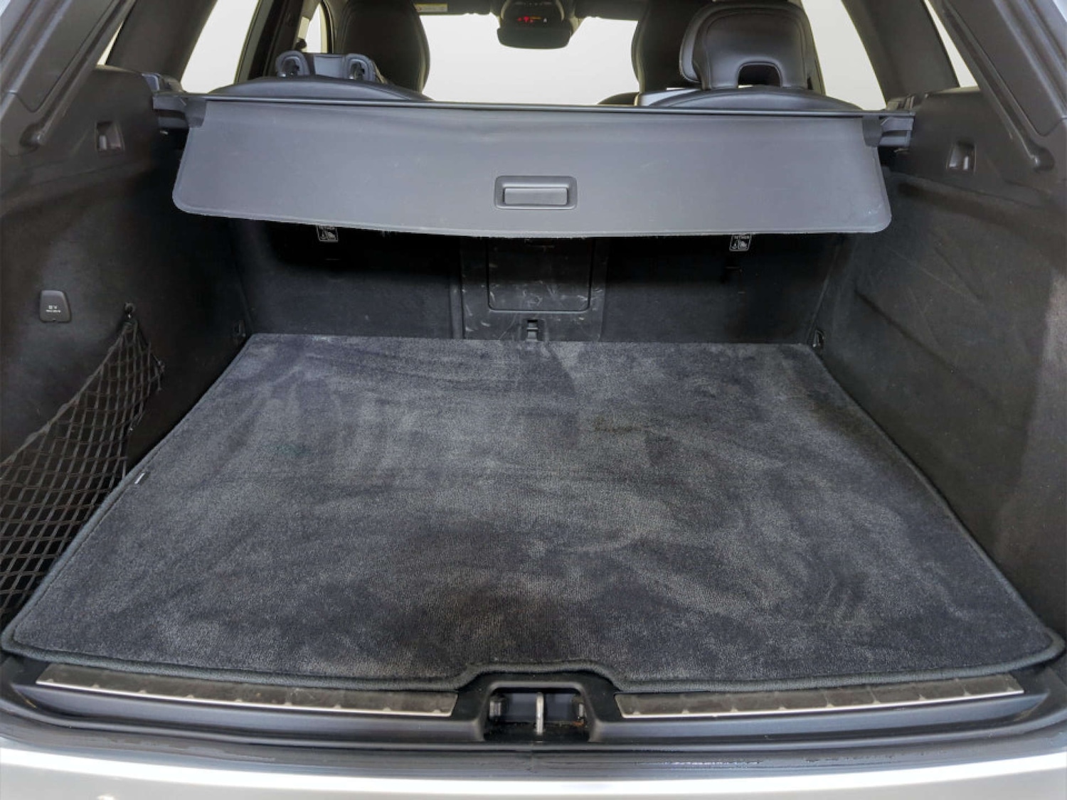 Used Volvo XC60 2018 for sale - 77186069: Photo 15