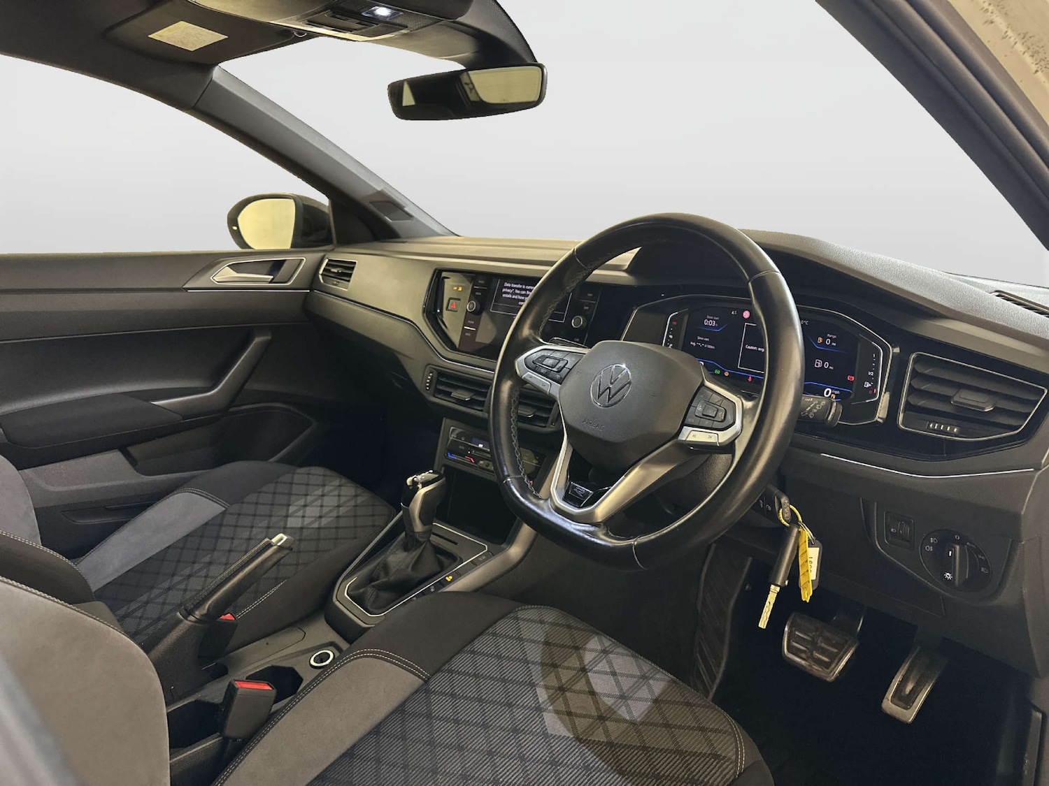 Used Volkswagen Taigo 2023 for sale - 78222830: Photo 15