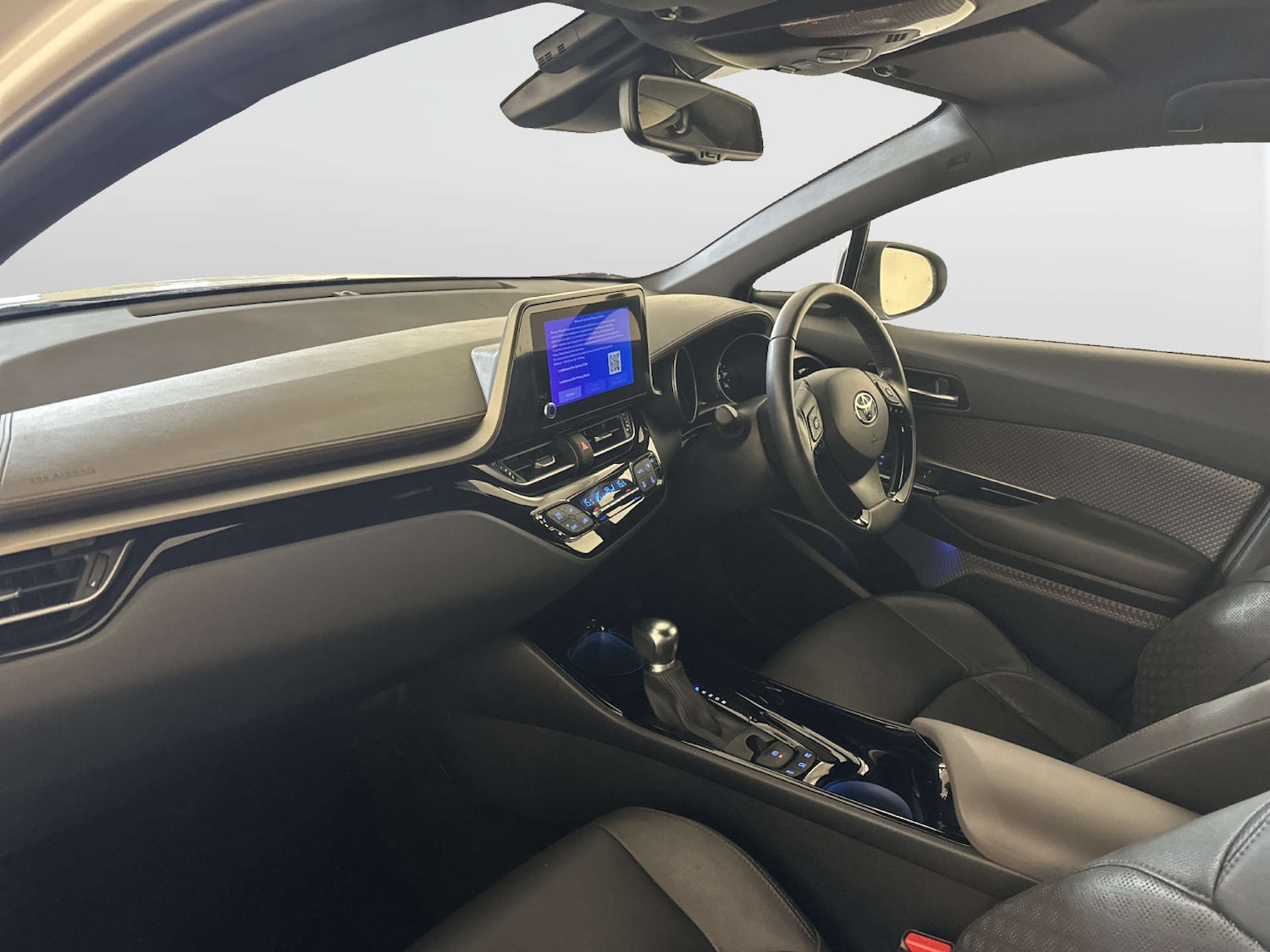 Used Toyota C-HR 2023 for sale - 78162745: Photo 12