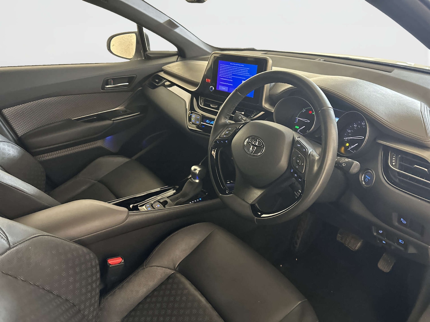 Used Toyota C-HR 2023 for sale - 78162745: Photo 15