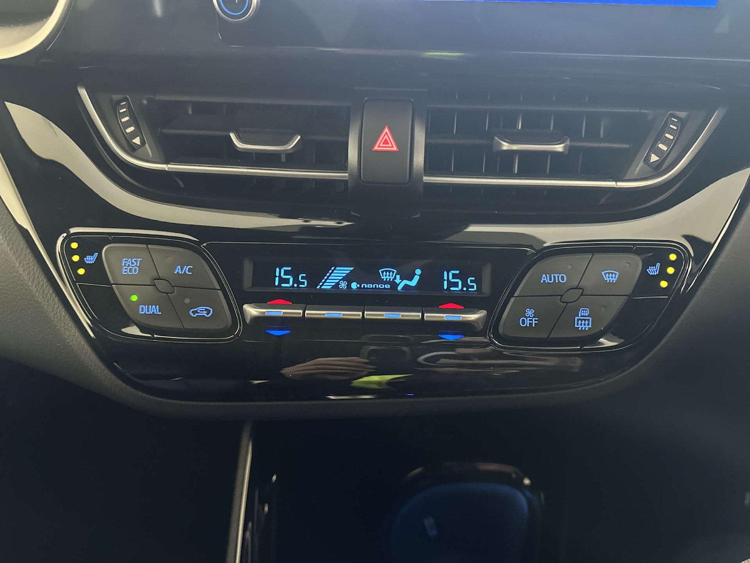 Used Toyota C-HR 2023 for sale - 78162745: Photo 25