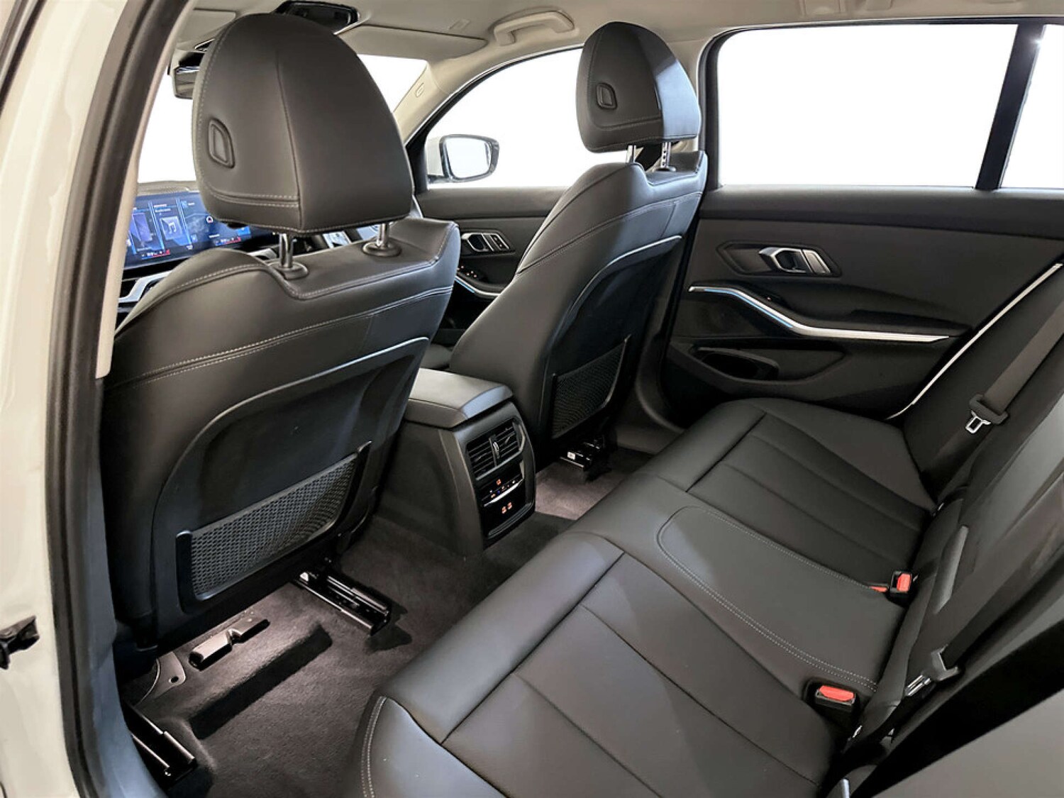 Used BMW 3 Series 2022 for sale - 77434613: Photo 13