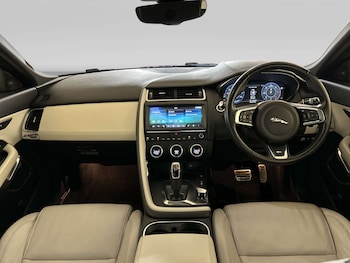 Used Jaguar E-Pace 2018 for sale - 79571756: Photo