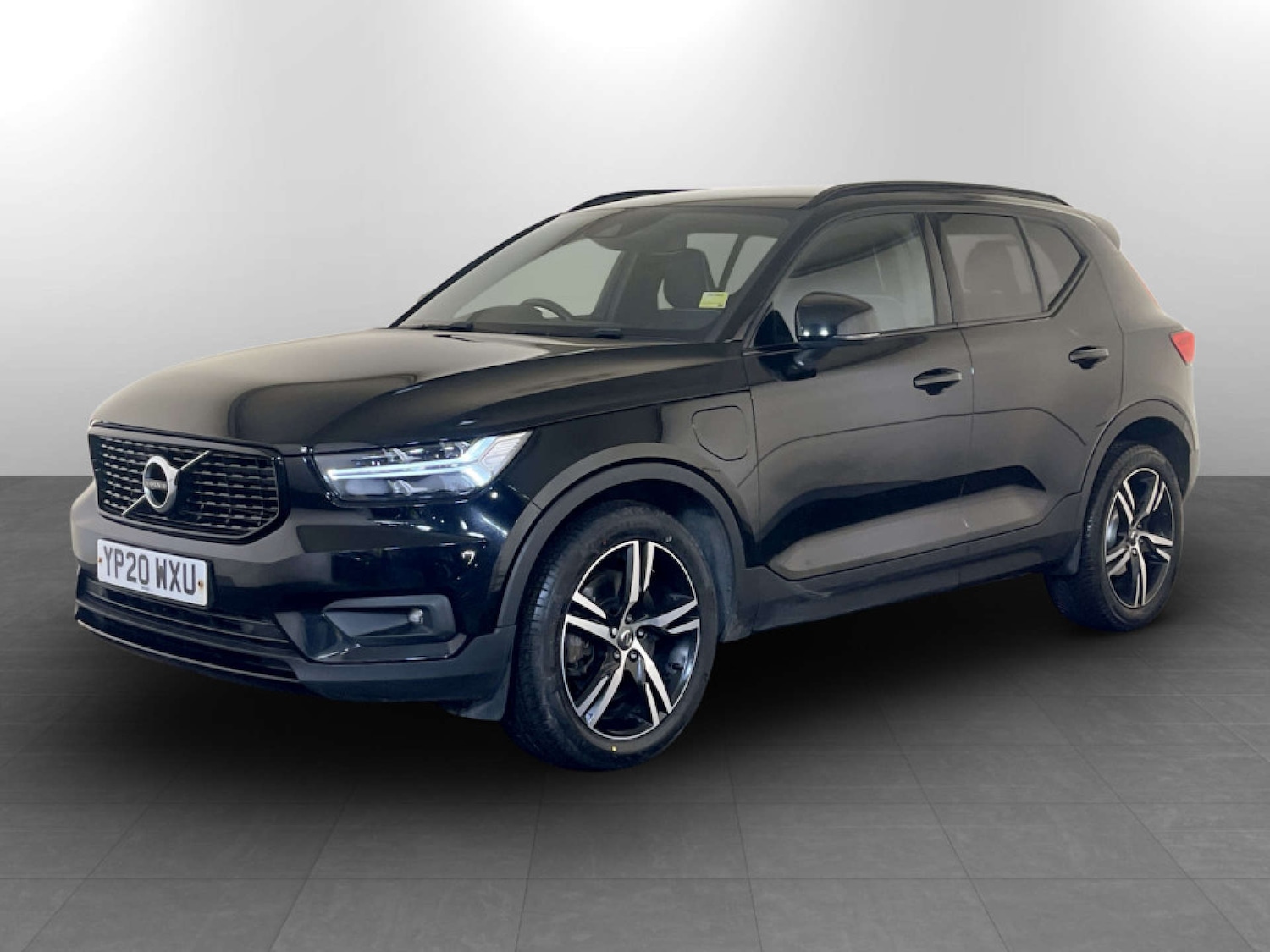 Used Volvo XC40 2020 for sale - 77437521: Photo 5