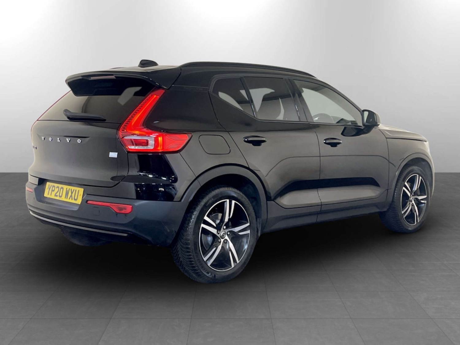 Used Volvo XC40 2020 for sale - 77437521: Photo 9