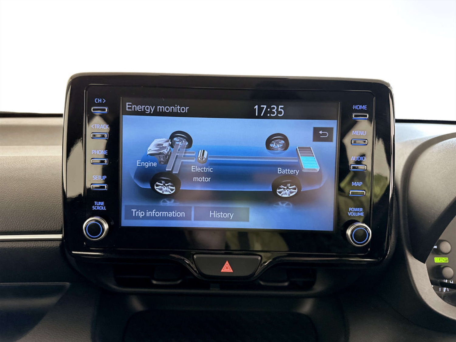 Used Mazda Mazda2 HYBRID 2022 for sale - 77701576: Photo 21