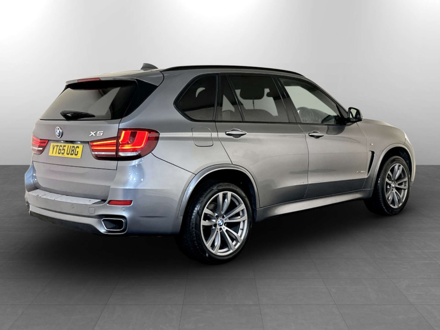 Used BMW X5 2015 for sale - 77494132: Photo 10