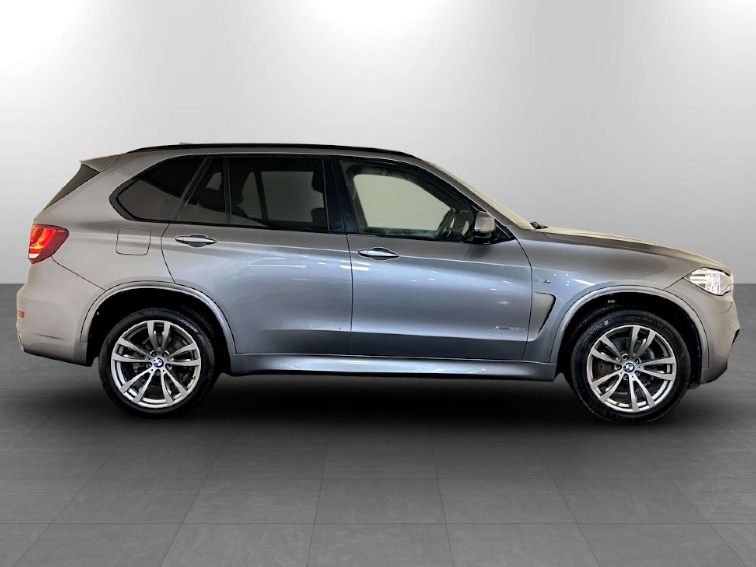 Used BMW X5 2015 for sale - 77494132: Photo 11