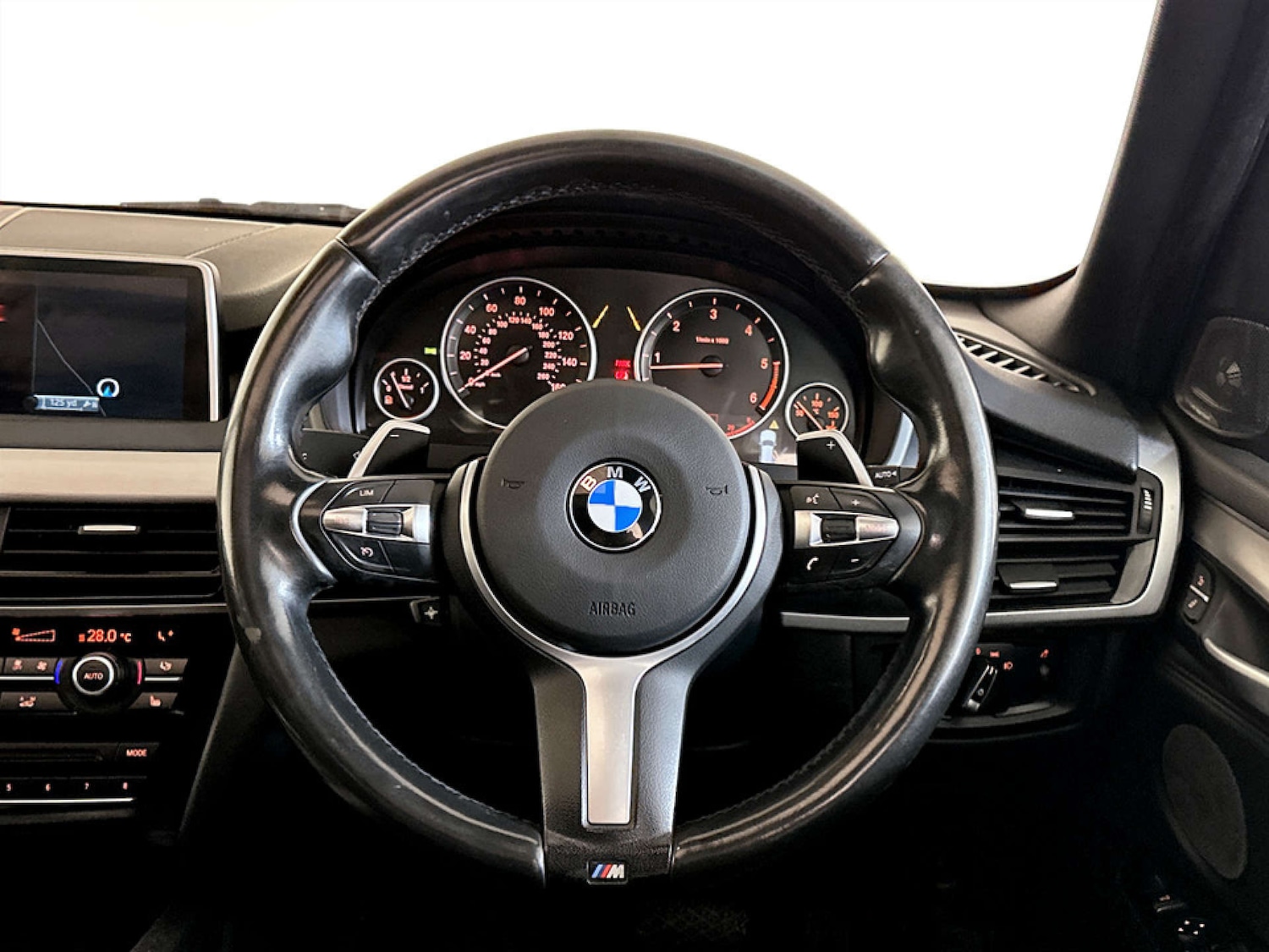 Used BMW X5 2015 for sale - 77494132: Photo 17