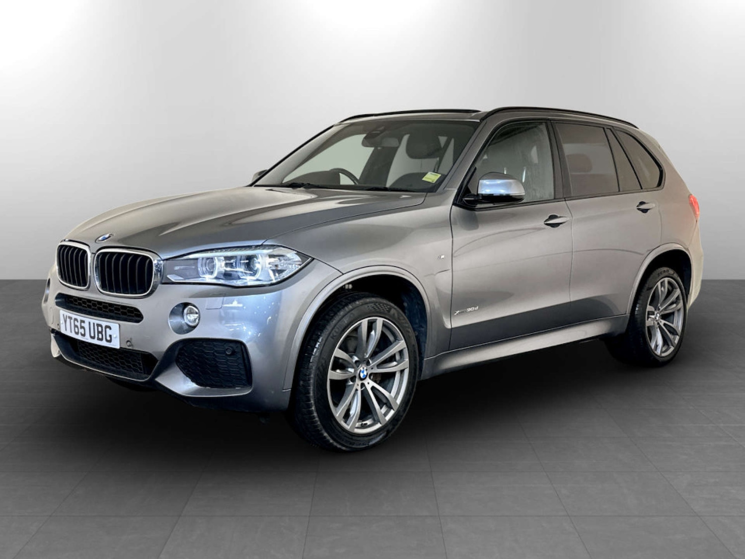 Used BMW X5 2015 for sale - 77494132: Photo 6
