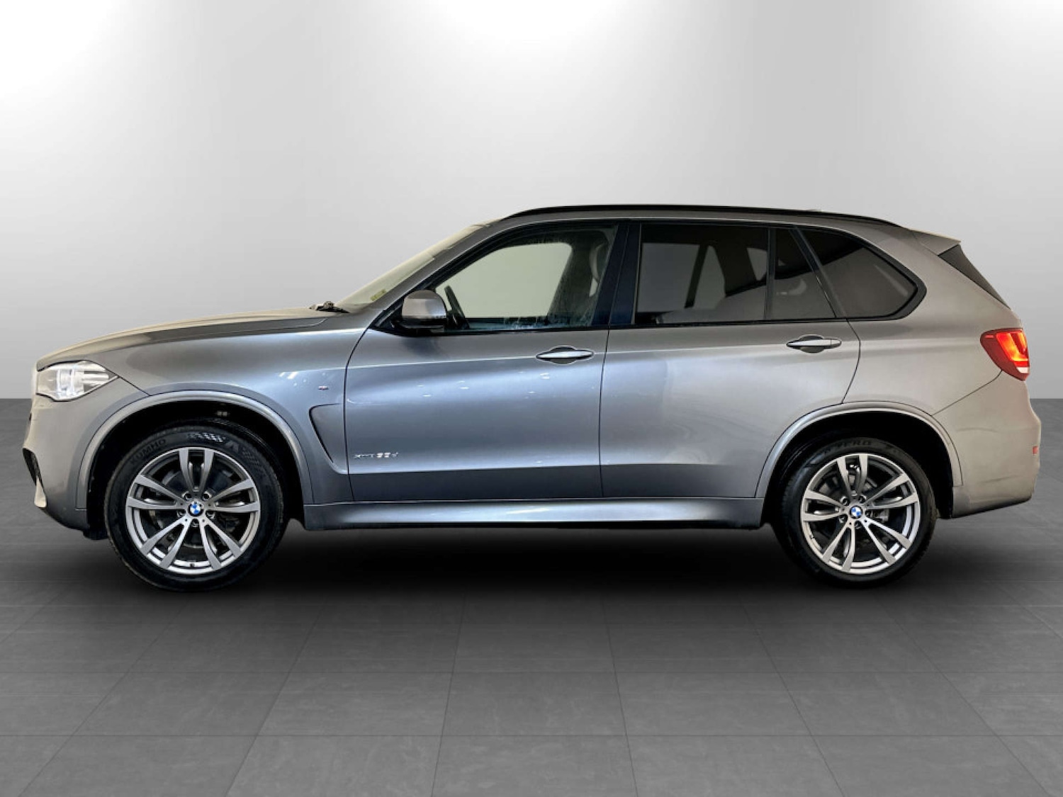 Used BMW X5 2015 for sale - 77494132: Photo 7