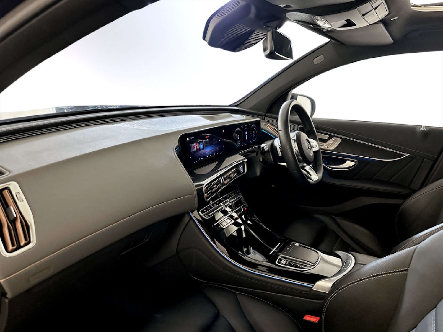 Used Mercedes-Benz EQC 2022 for sale - 77186120: Photo 12