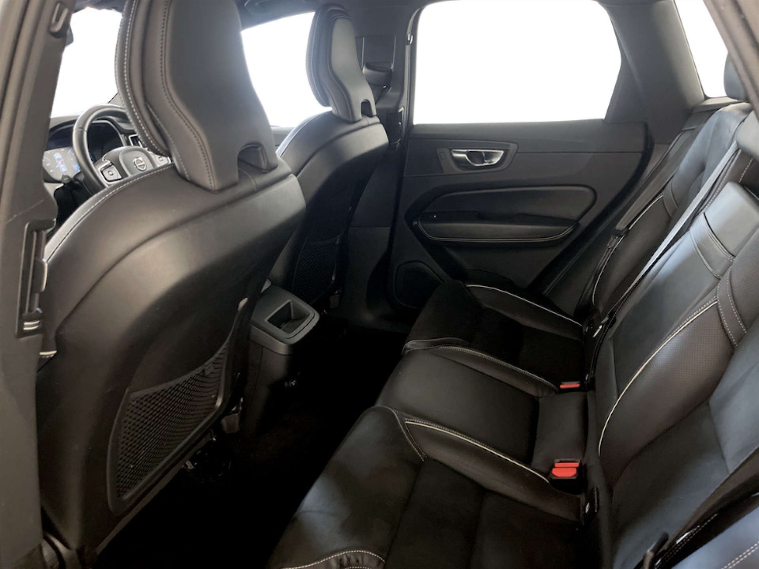 Used Volvo XC60 2018 for sale - 77221007: Photo 14