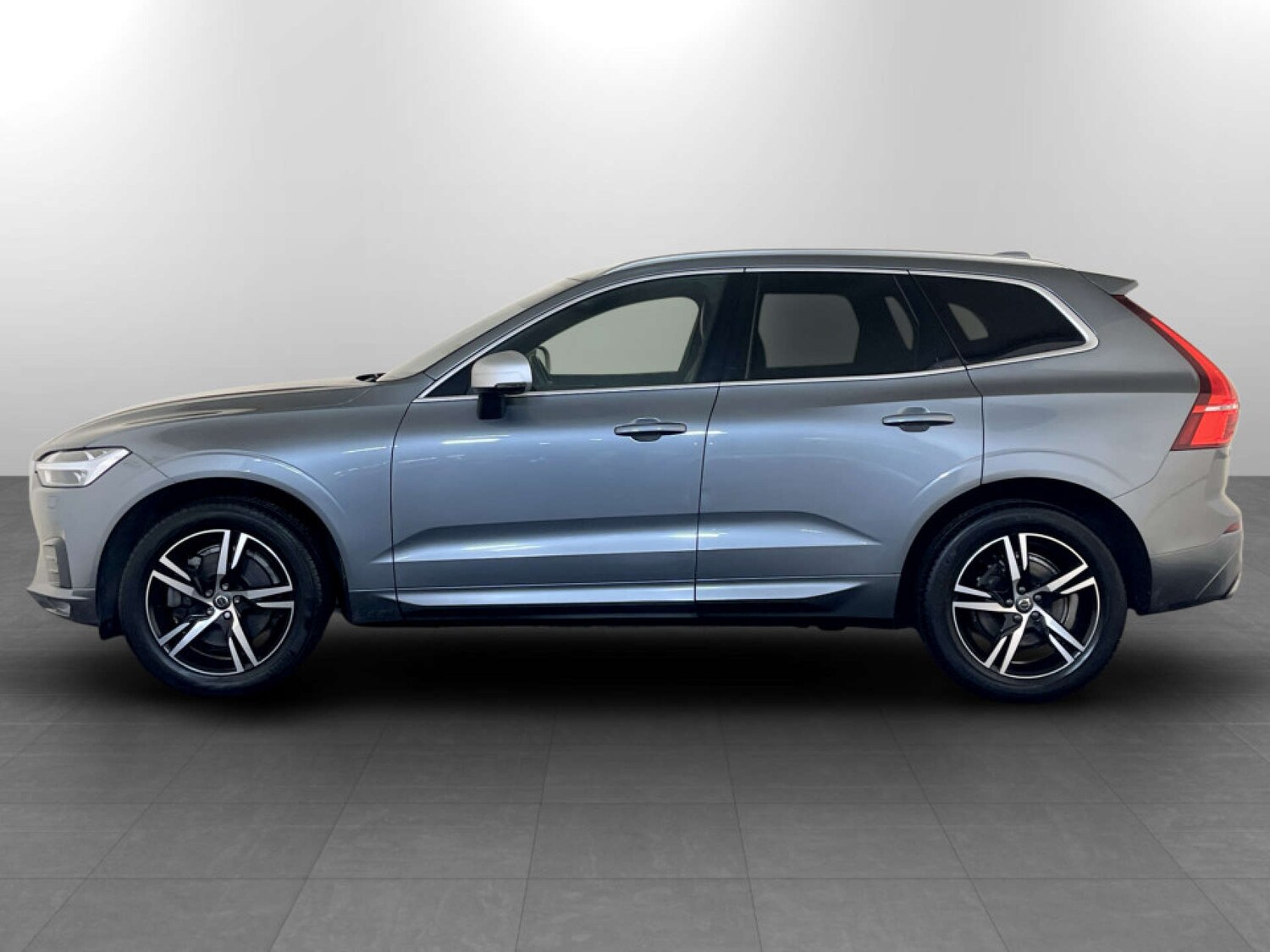 Used Volvo XC60 2018 for sale - 77221007: Photo 7