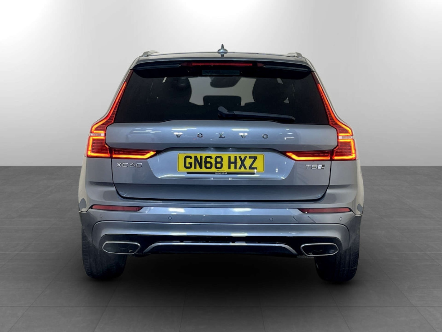 Used Volvo XC60 2018 for sale - 77221007: Photo 9