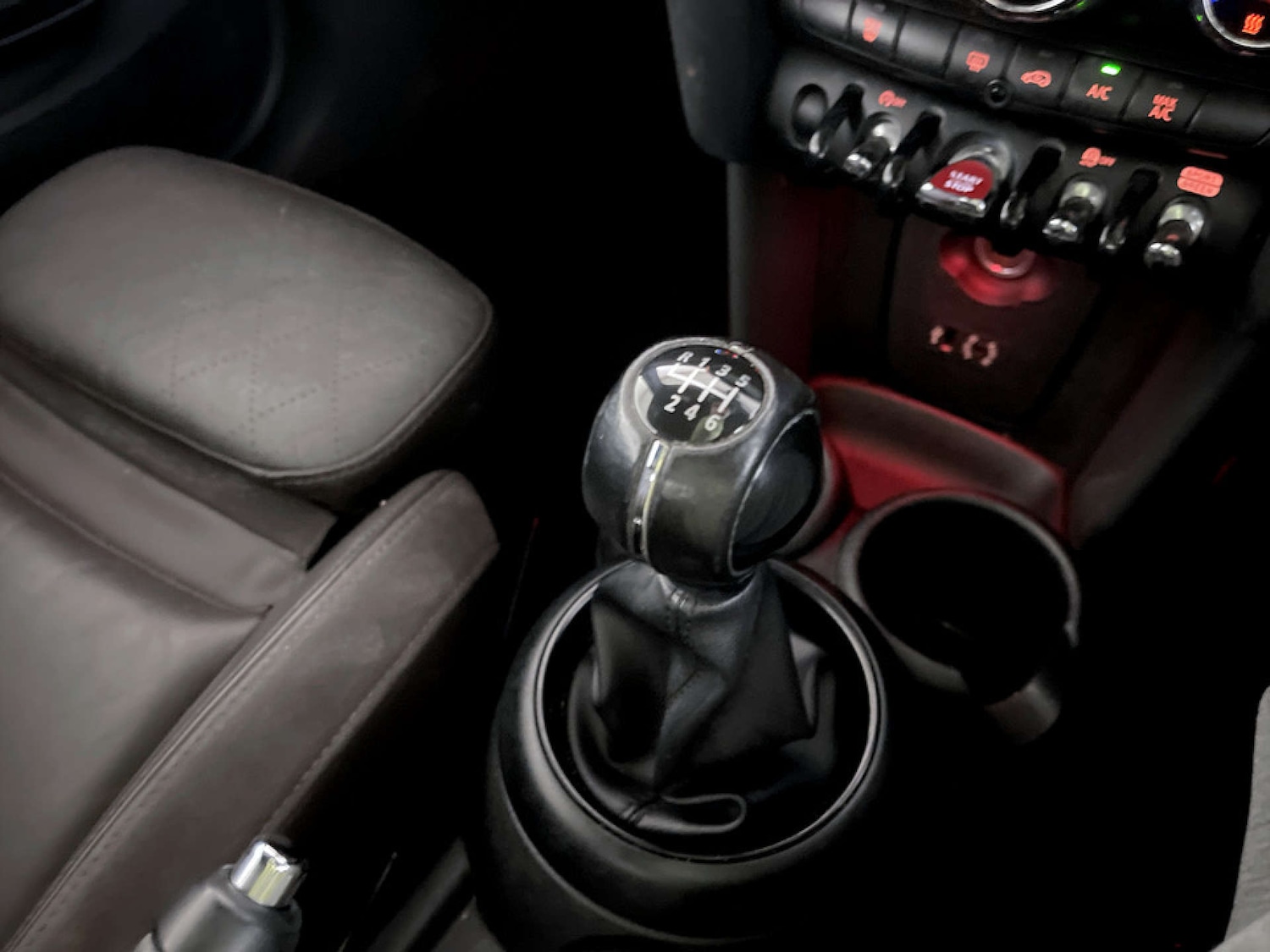 Used MINI Convertible 2017 for sale - 77437720: Photo 25