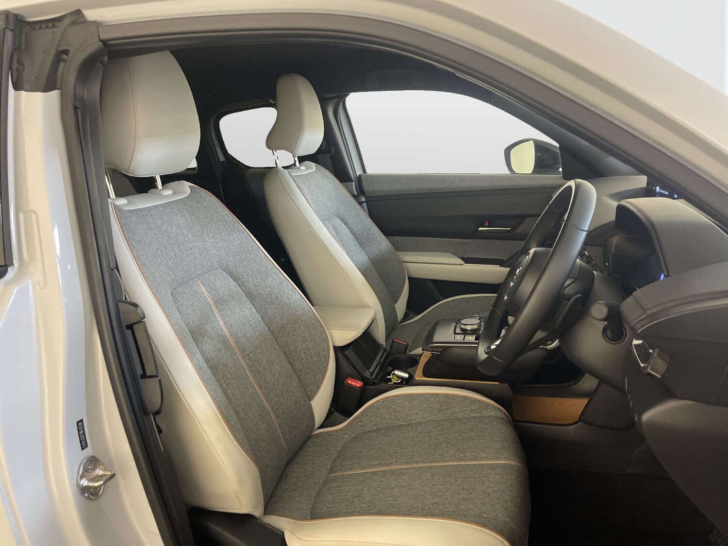 Used Mazda MX-30 2024 for sale - 77963201: Photo 13