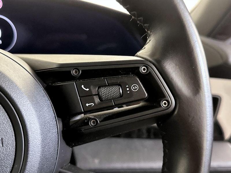 Used Porsche Taycan 2021 for sale - 76641032: Photo 20