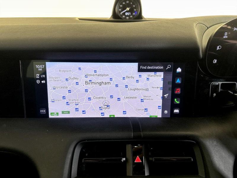 Used Porsche Taycan 2021 for sale - 76641032: Photo 24