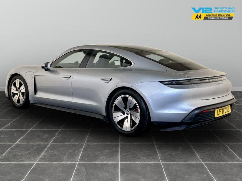 Used Porsche Taycan 2021 for sale - 76641032: Photo 8
