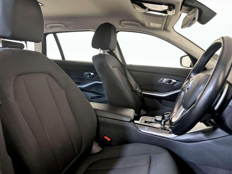 Used BMW 3 Series 2021 for sale - 76826004: Photo 13