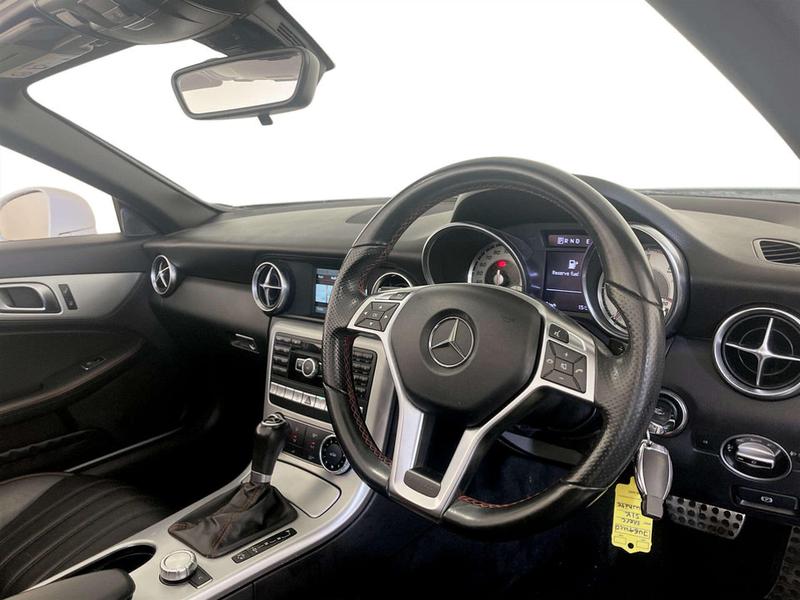 Used Mercedes-Benz SLK 2015 for sale - 77161097: Photo 15