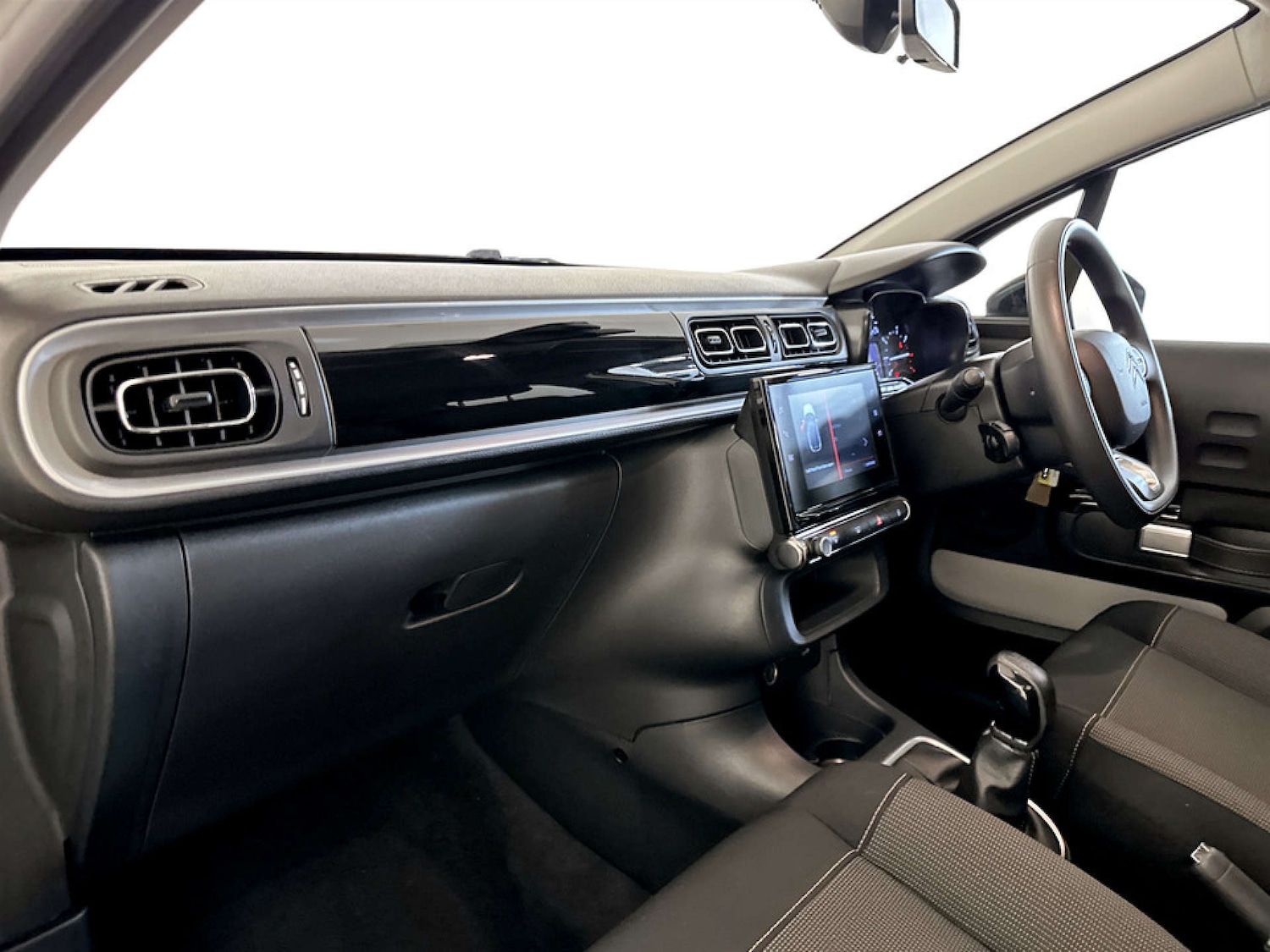 Used Citroen C3 2023 for sale - 77469916: Photo 12