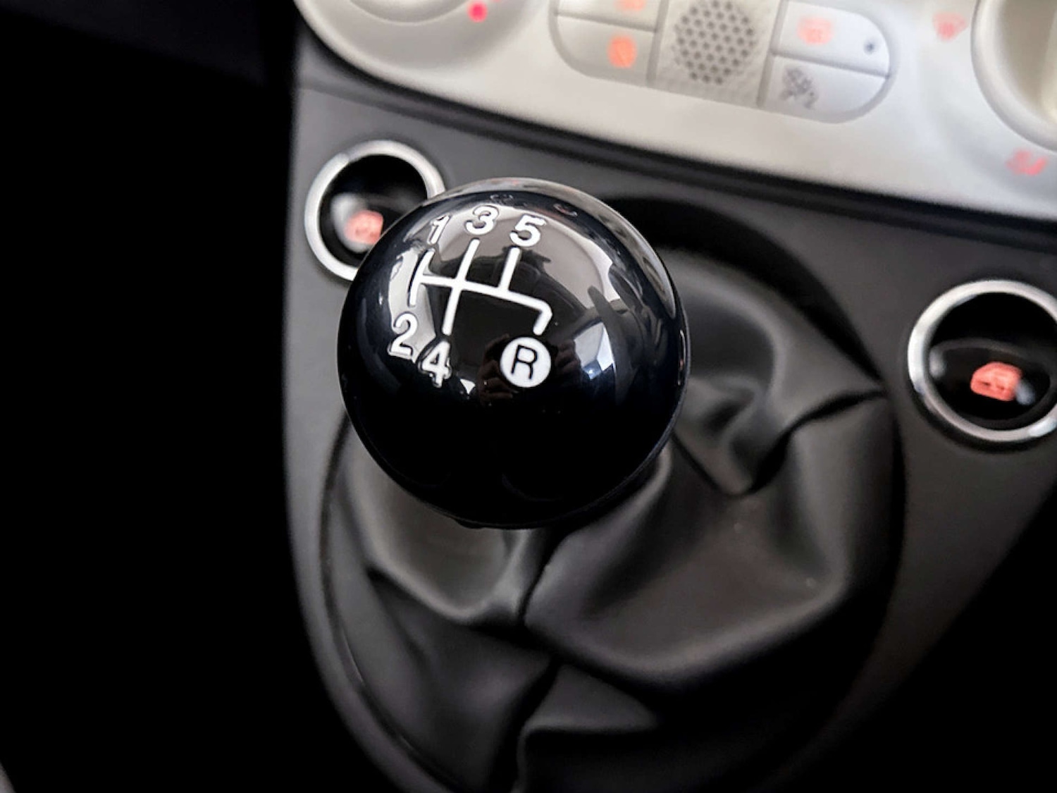 Used Fiat 500 2018 for sale - 77452504: Photo 24