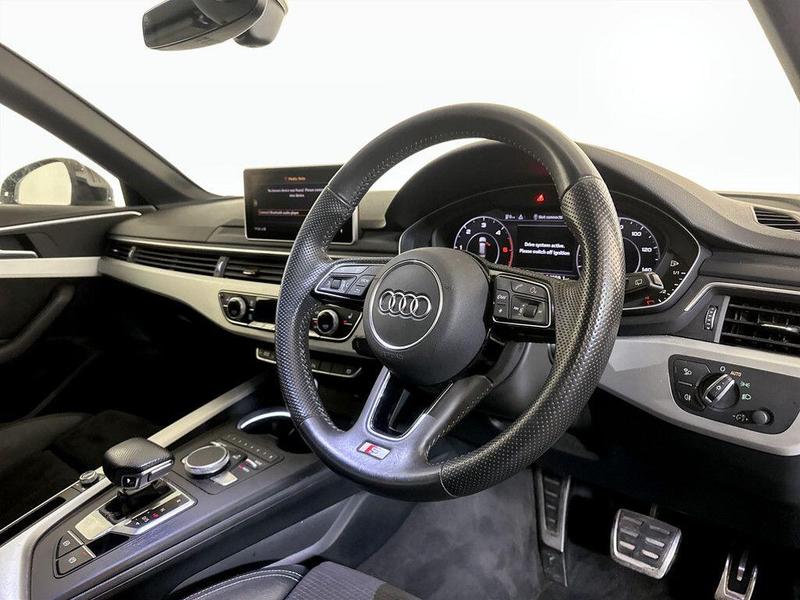 Used Audi A4 Avant 2019 for sale - 76117536: Photo 16