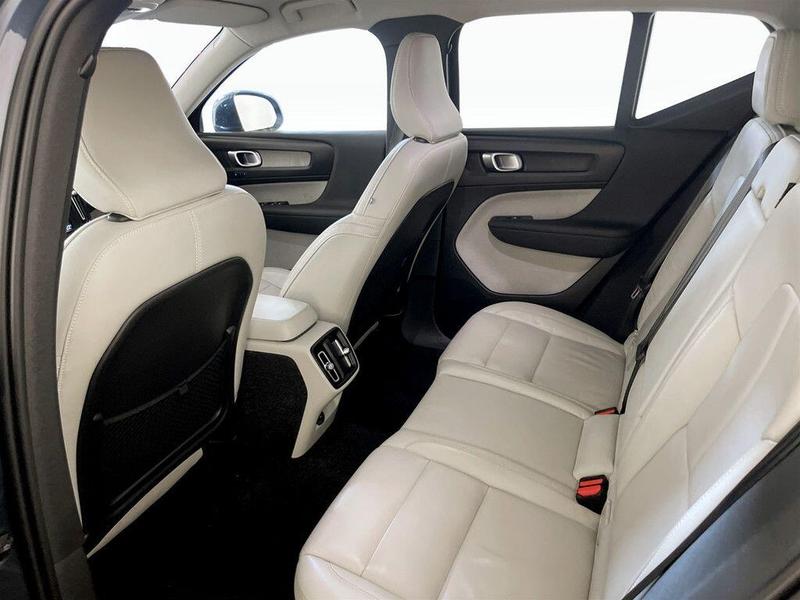 Used Volvo XC40 2019 for sale - 76352205: Photo 14