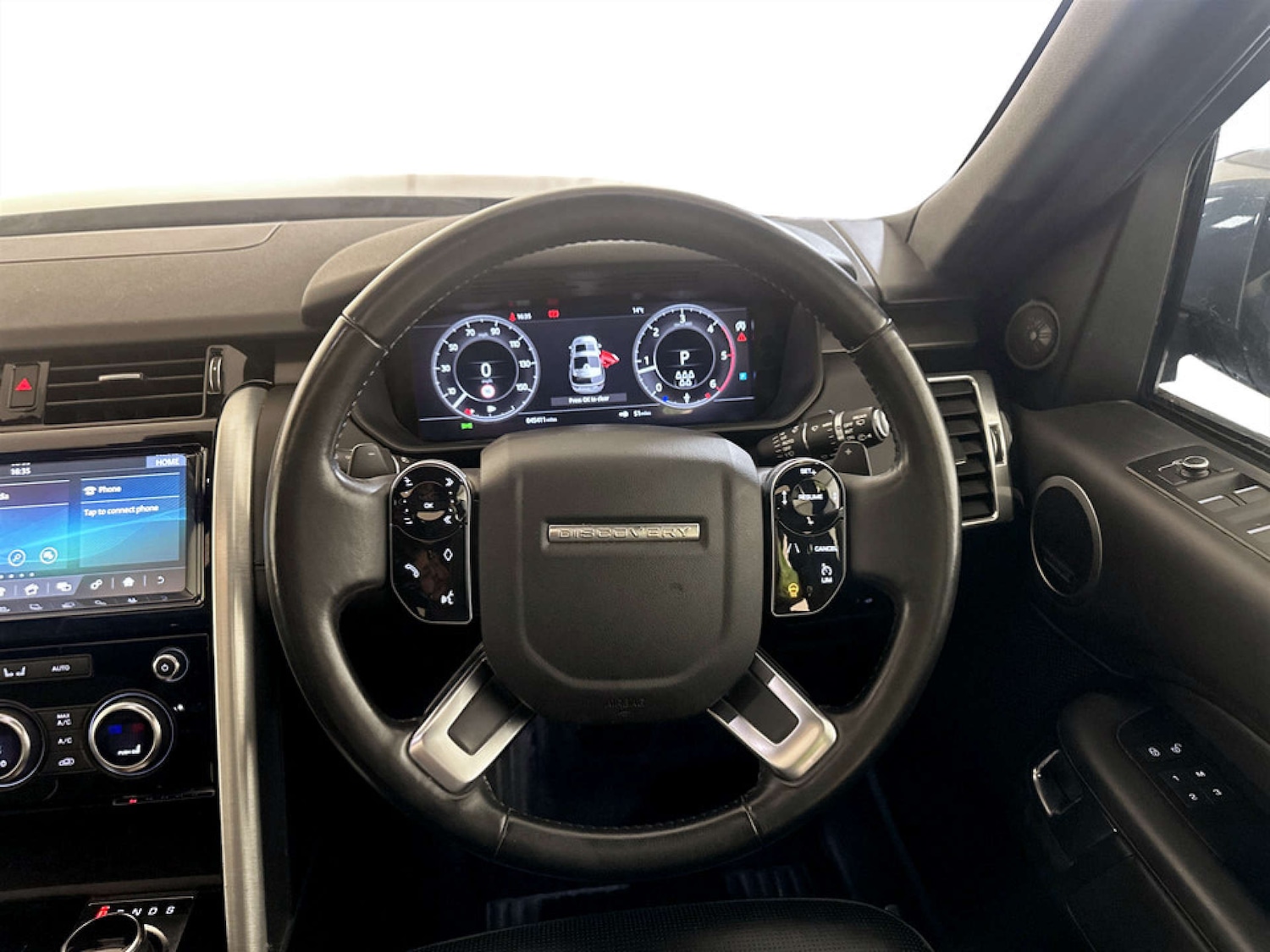 Used Land Rover Discovery 2019 for sale - 77185848: Photo 21