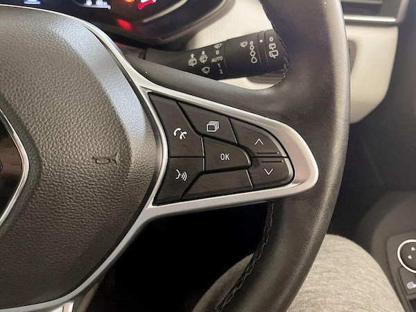Used Renault Clio 2022 for sale - 76332619: Photo 19