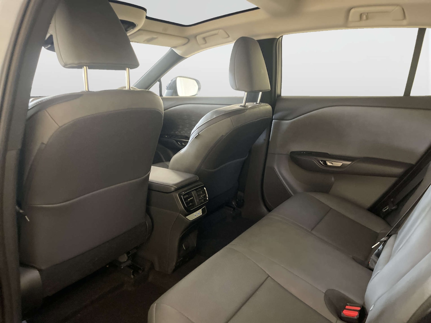 Used Lexus RZ 2025 for sale - 78026364: Photo 14