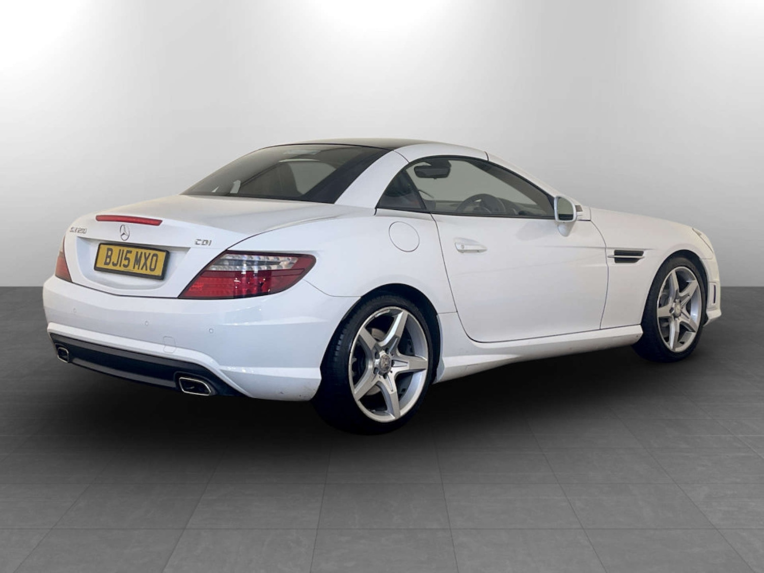 Used Mercedes-Benz SLK 2015 for sale - 77185847: Photo 10